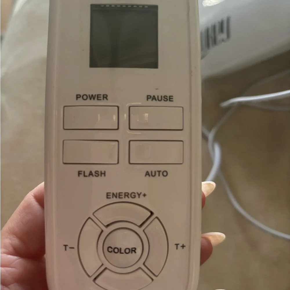 LED Mask with Remote - Picture 5 of 9